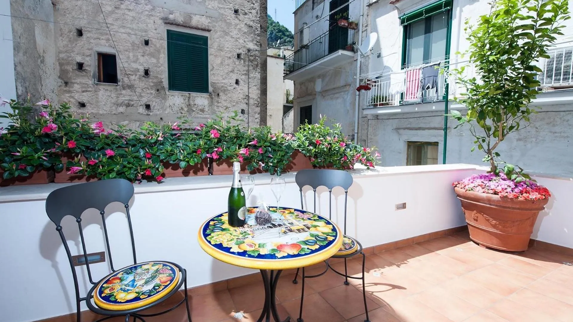 Casa Amore S Lucia Amalfi Italie